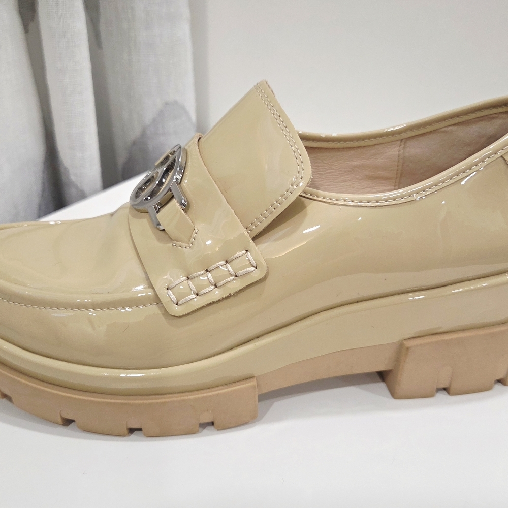 Chunky Loafers – Beige Patent – The Wishbone Collection by Brown – Size 8 - Picture 7 of 12